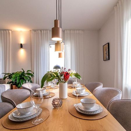 Stilvolles City-Apartment I Netflix I Wlan L Stellplatz I Zentral Schwarzenberg  Eksteriør billede