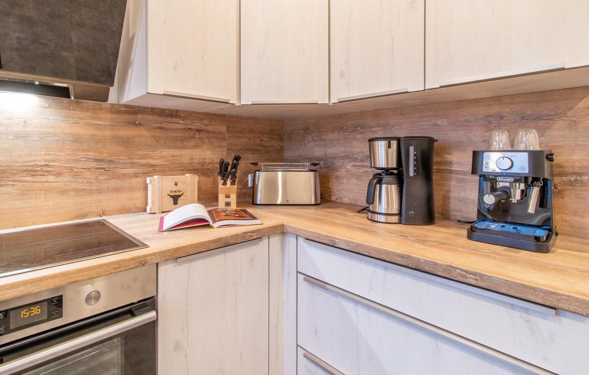 Stilvolles City-Apartment I Netflix I Wlan L Stellplatz I Zentral Schwarzenberg  Eksteriør billede