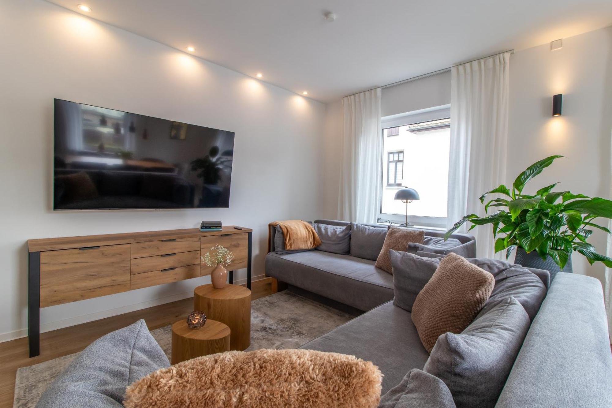 Stilvolles City-Apartment I Netflix I Wlan L Stellplatz I Zentral Schwarzenberg  Eksteriør billede
