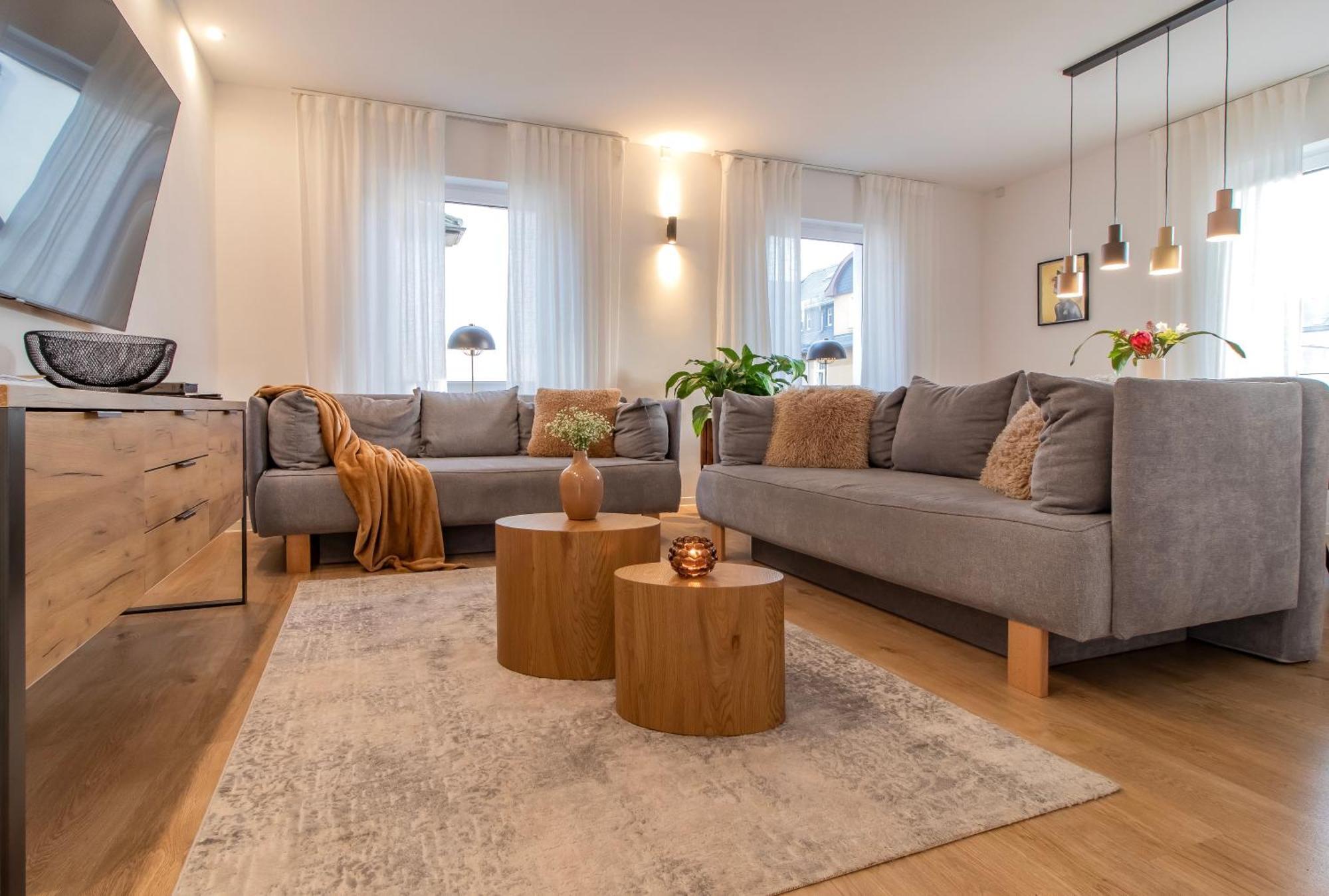 Stilvolles City-Apartment I Netflix I Wlan L Stellplatz I Zentral Schwarzenberg  Eksteriør billede