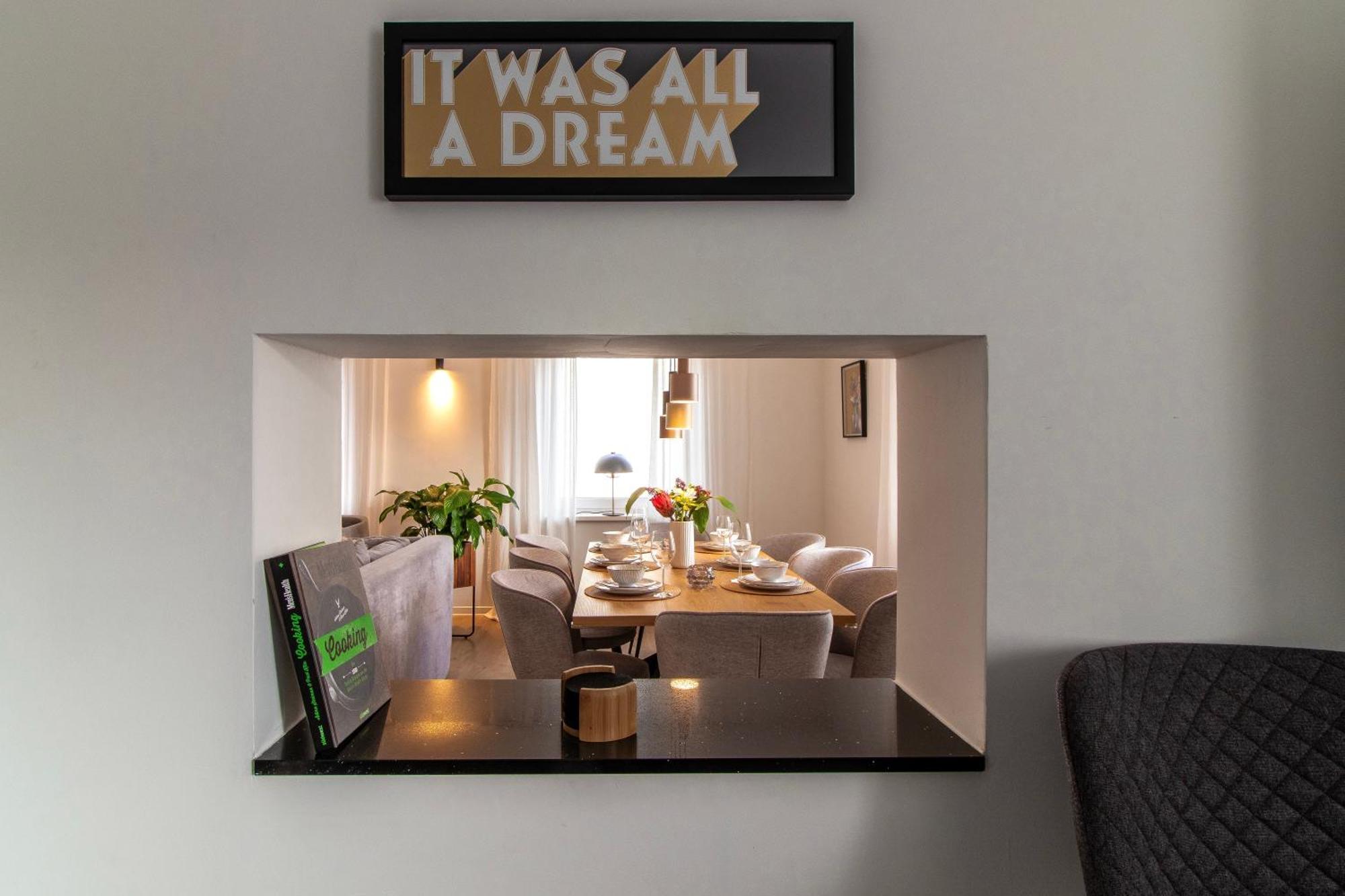 Stilvolles City-Apartment I Netflix I Wlan L Stellplatz I Zentral Schwarzenberg  Eksteriør billede
