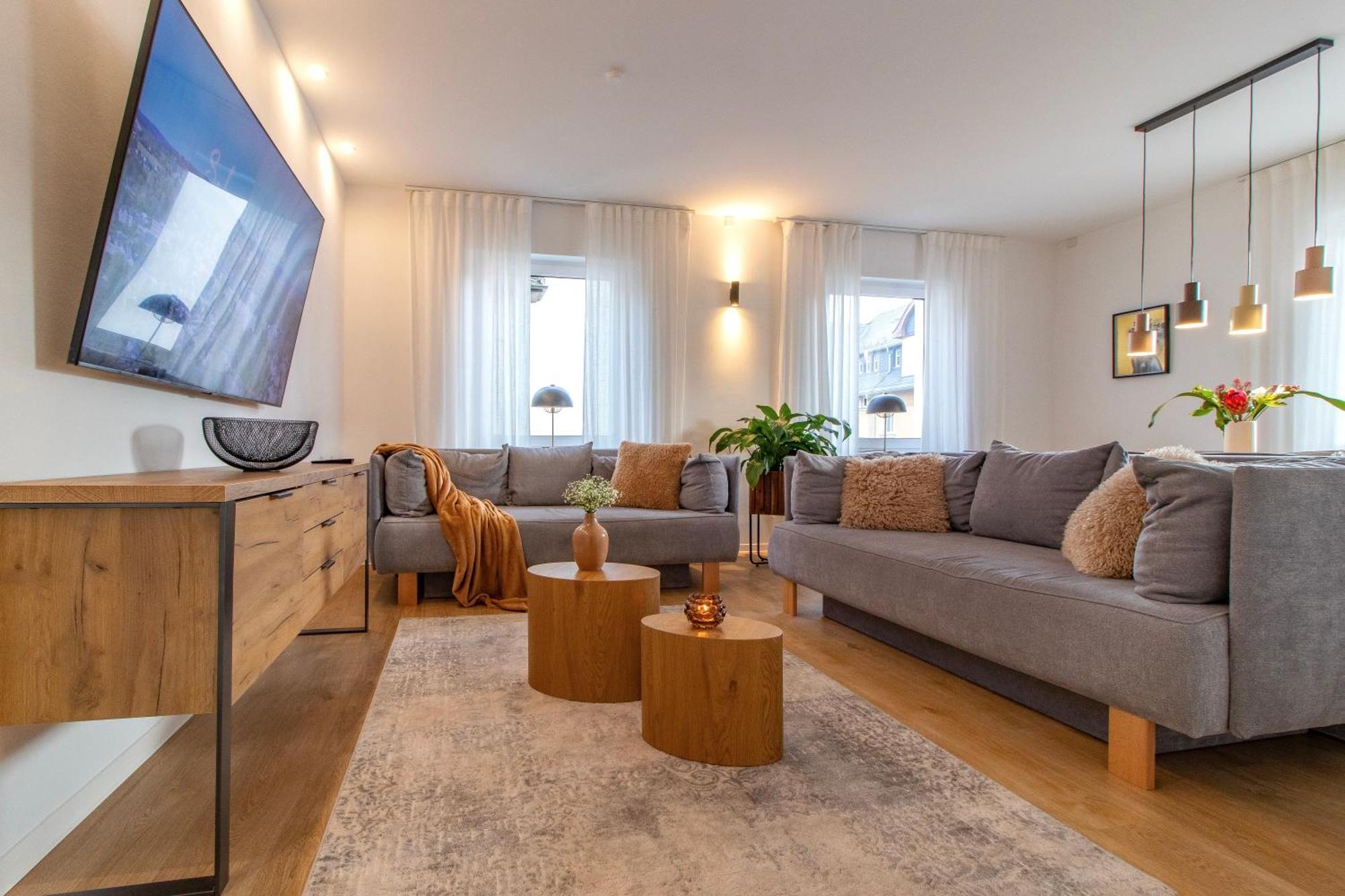 Stilvolles City-Apartment I Netflix I Wlan L Stellplatz I Zentral Schwarzenberg  Eksteriør billede