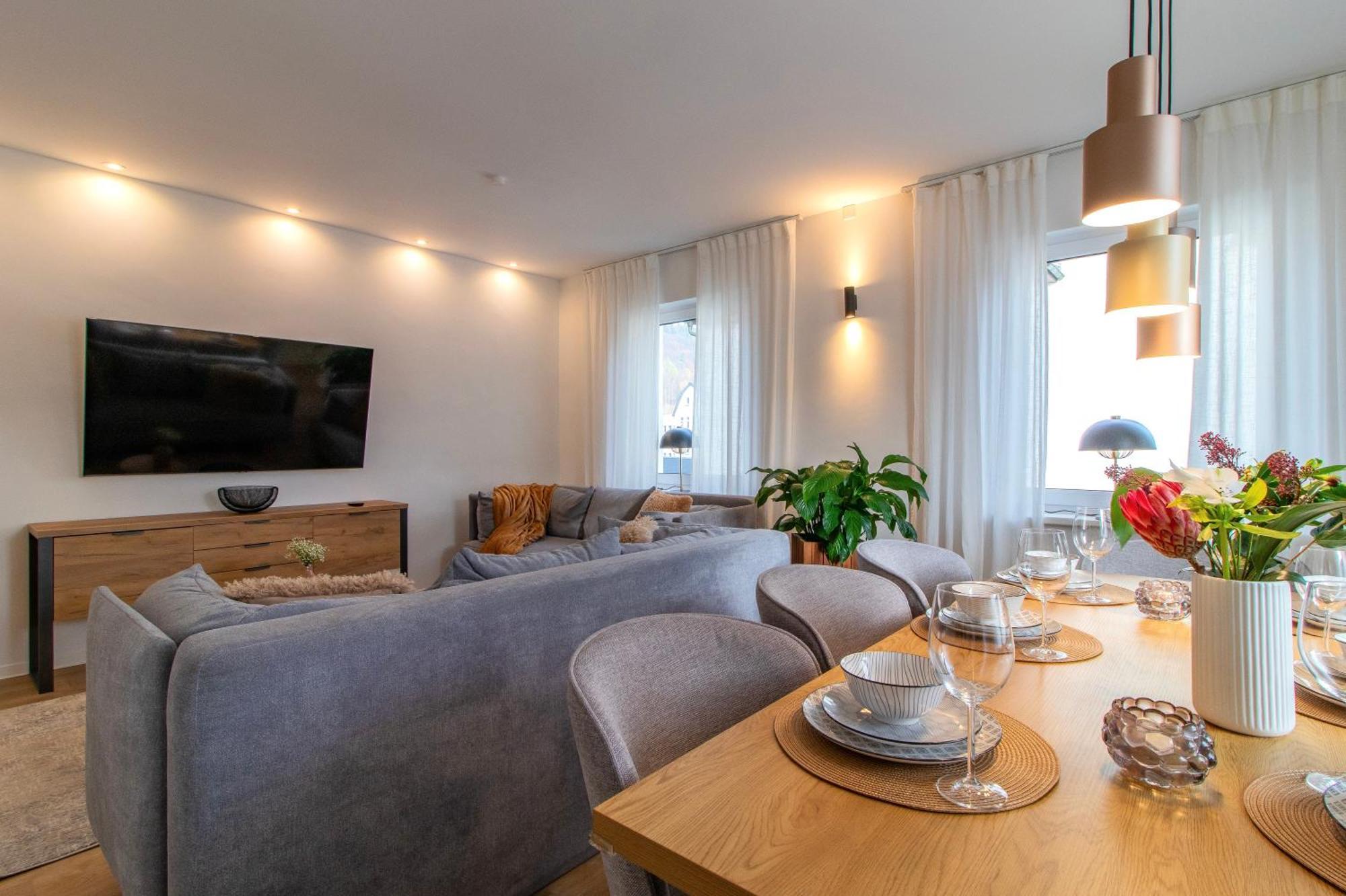 Stilvolles City-Apartment I Netflix I Wlan L Stellplatz I Zentral Schwarzenberg  Eksteriør billede